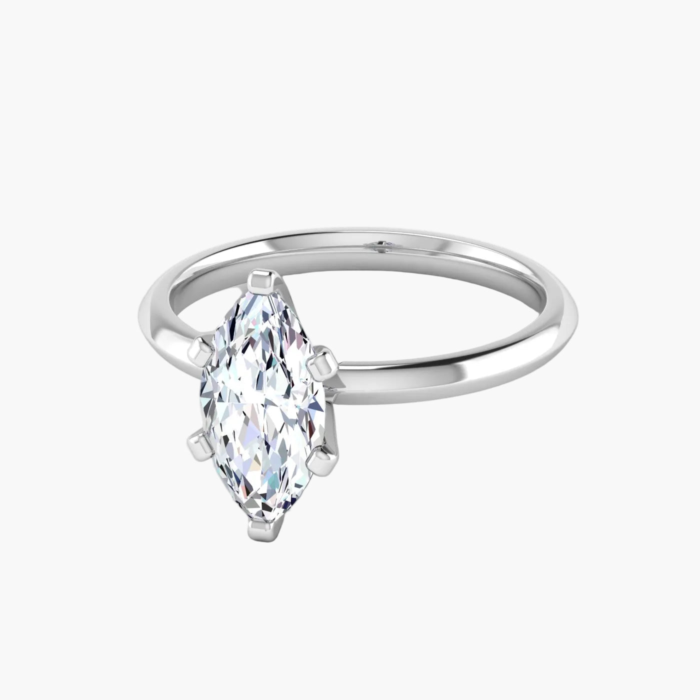 Aurelia | 6 Claw Solitaire Ring