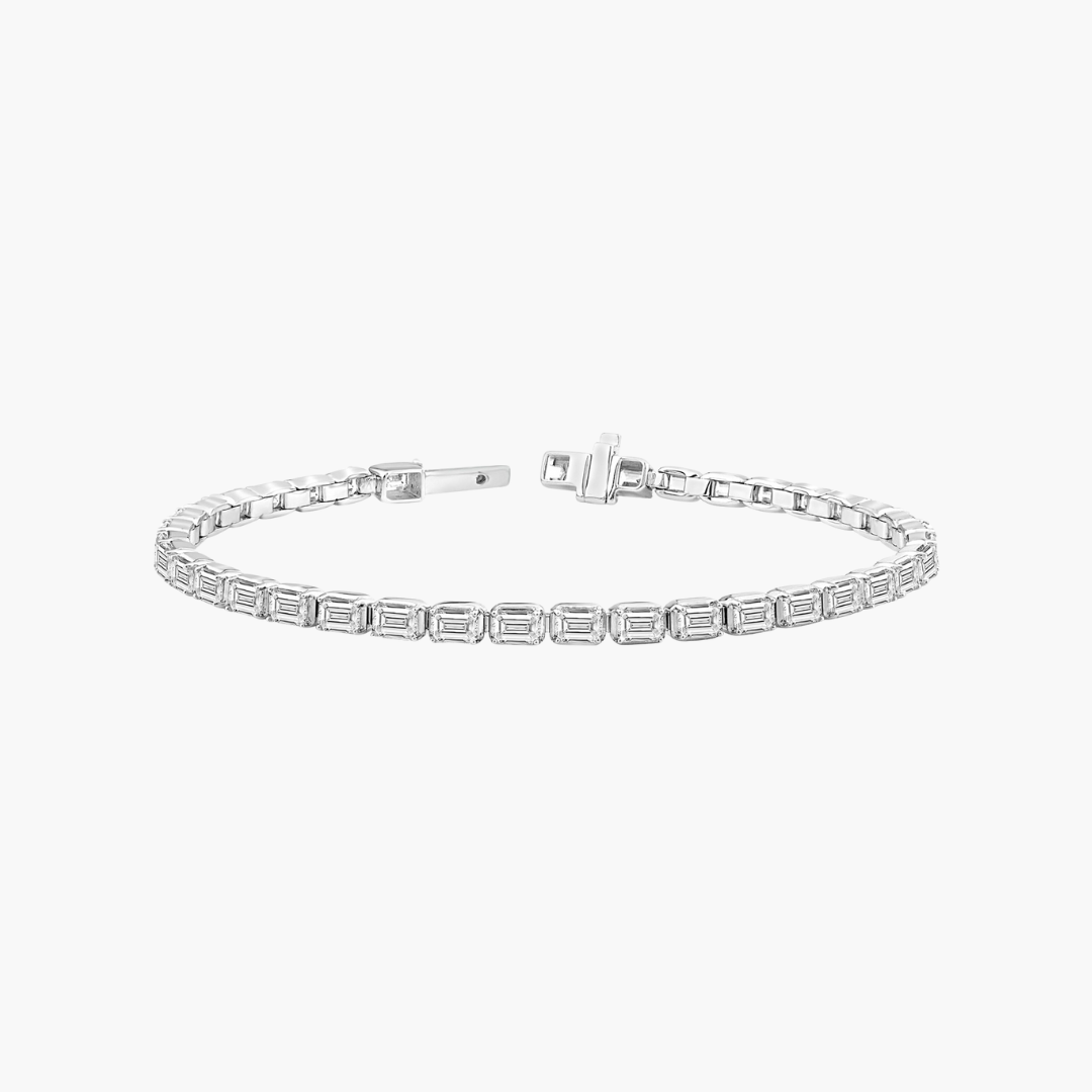 7.25ct Emerald Cut Diamond Tennis Bracelet in 18ct White Gold