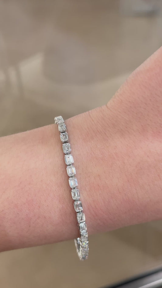 7.25ct Emerald Cut Diamond Tennis Bracelet in 18ct White