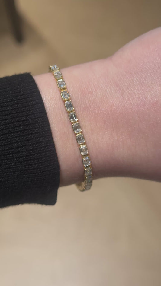 7.25ct Emerald Cut Lab Grown Diamond Tennis Bracelet in 18ct Yellow Gold