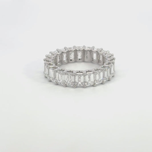 Paige | 18ct White Gold Lab Grown Emerald Cut Diamond Eternity Band – 6.52ct D–E/VS